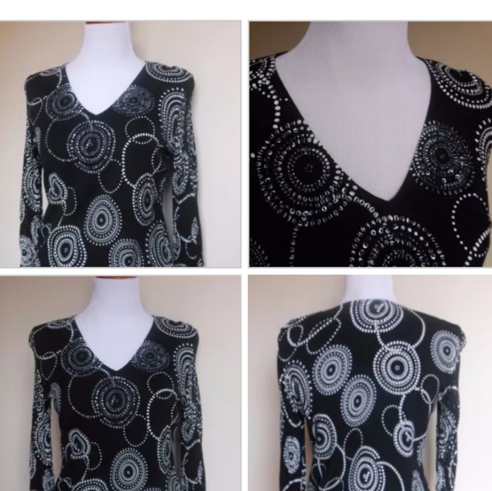 NYGARD ~ MEDIUM EMBELLISHED OPENWORK 3/4 SLV TOP